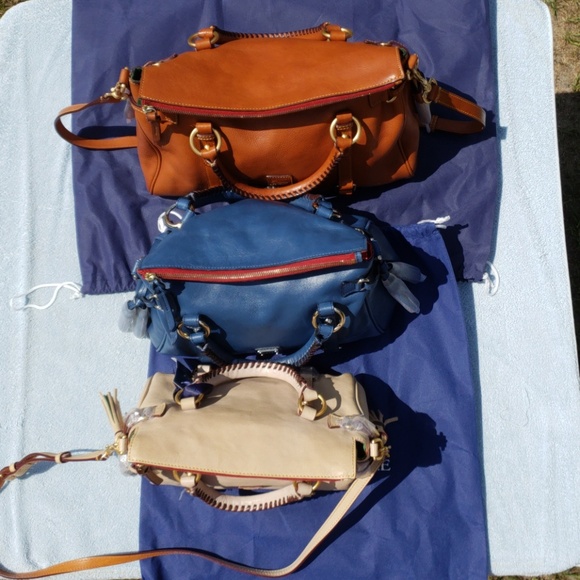 Dooney and Bourke Satchel size comparison Only - Picture 1 of 6